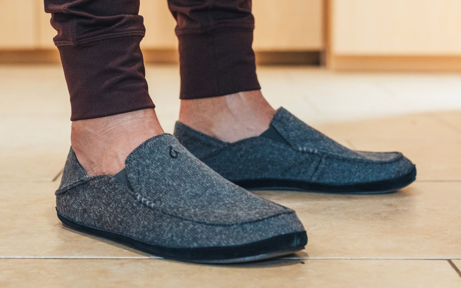 The Best Slippers With Arch Support | OluKai